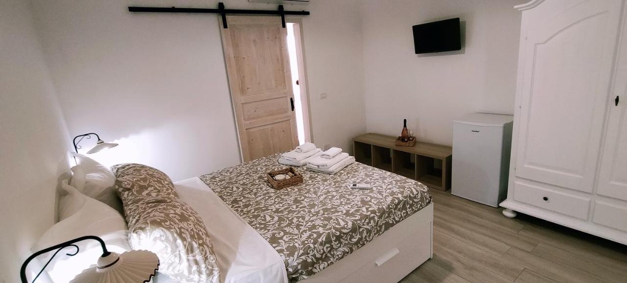 Agriturismo "Terra D'Ulivi" Porto Cesareo Exterior foto